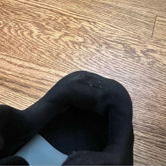 Nike Air Max 2017 Triple Black Running Shoes - Size 11 - Picture 8 of 14